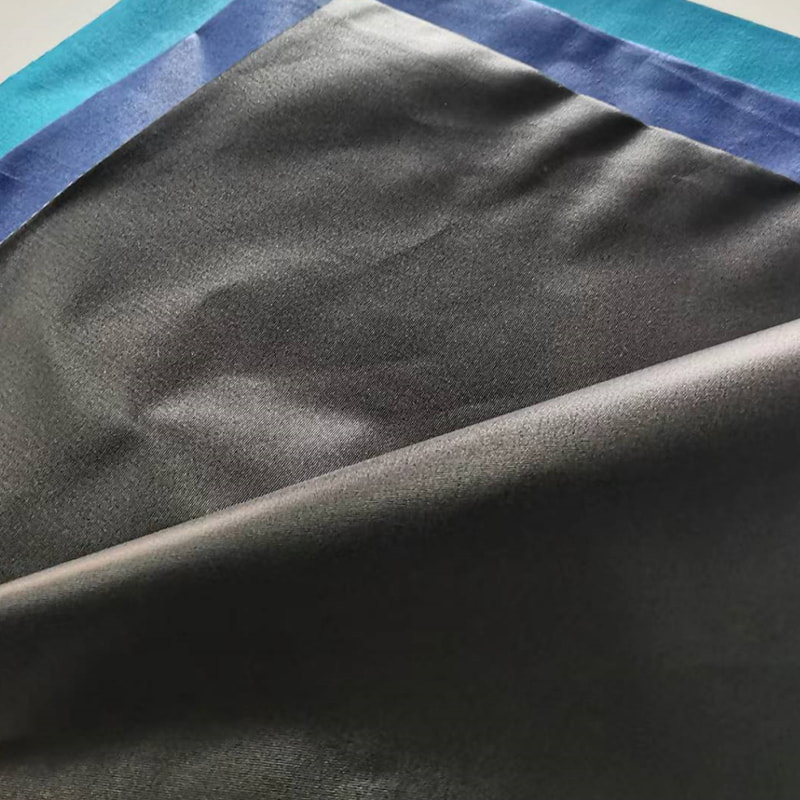 TMIE-08-1-3 Åndbar kjole stof Bredde 115 cm Vægt 90 GSM Ingrediens Polyester farvet med glat poleret polyester poplin stof