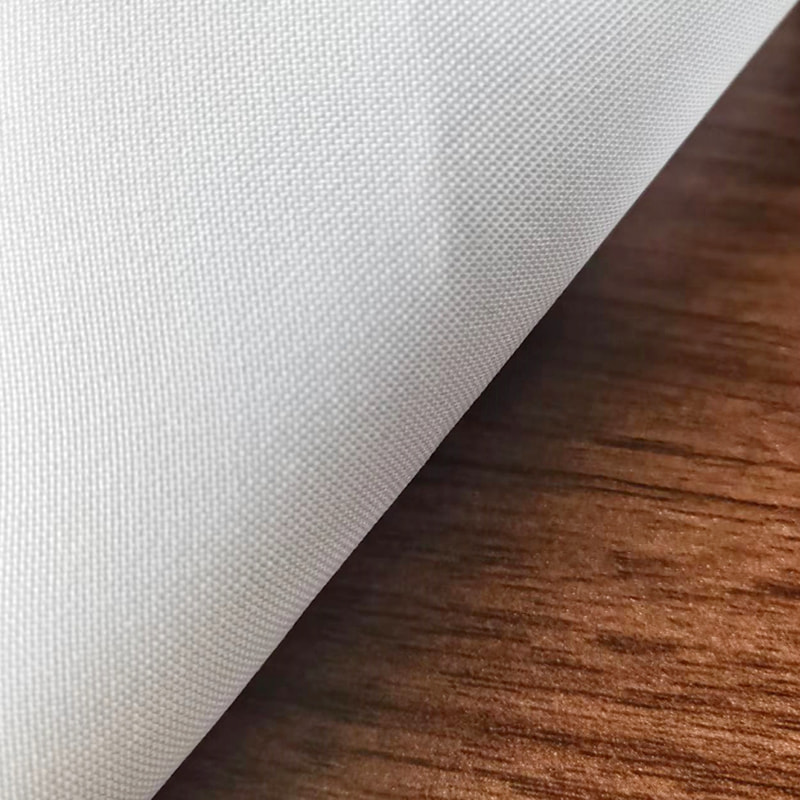 TMIE-03-1-6 Mellemvægt 180 GSM Whiten Minimat polyesterstof